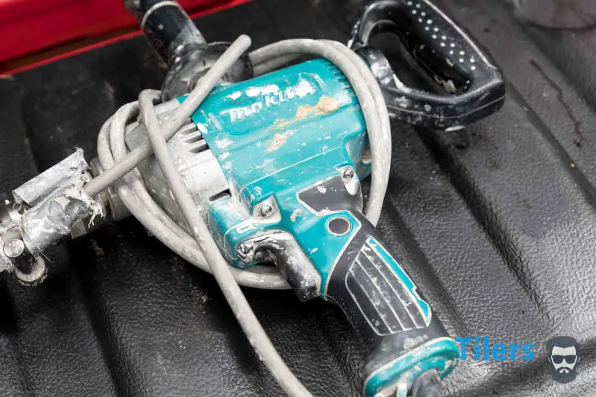 Makita DS4012 Mixing Drill